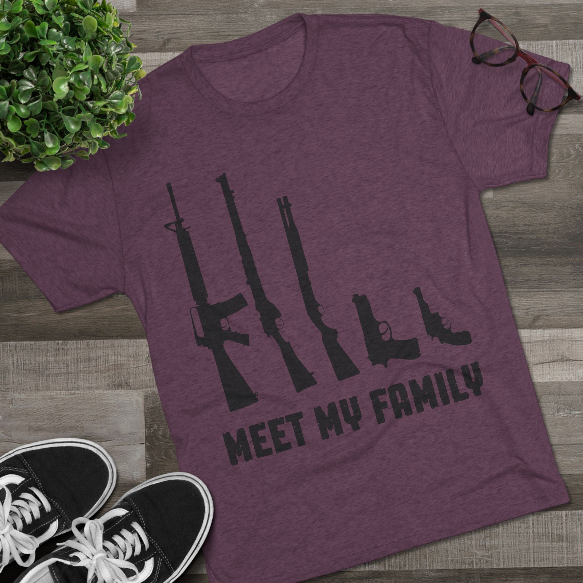 T-Shirt - Meet My Family Unisex Tri-Blend Crew Tee