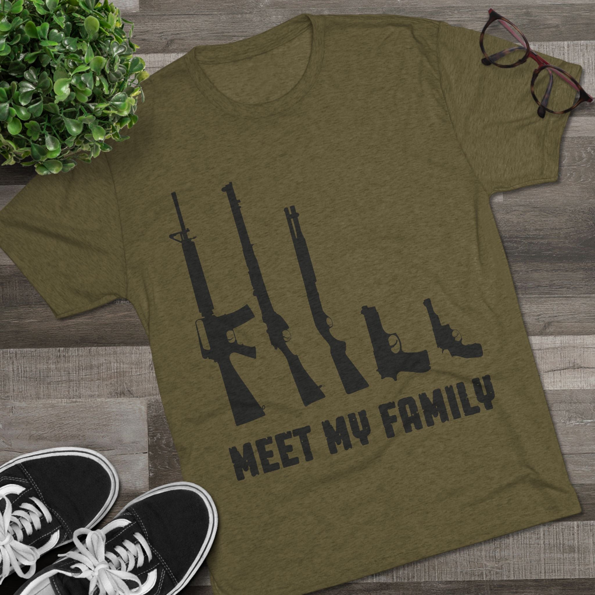T-Shirt - Meet My Family Unisex Tri-Blend Crew Tee